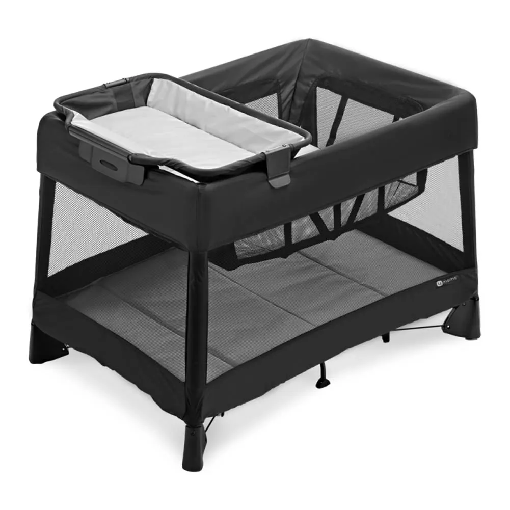 4Moms Breeze Plus Playard