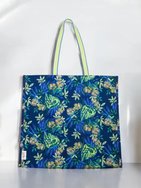 Eco Market Tote by Lilly Pulitzer - The Hottest Spot Navy