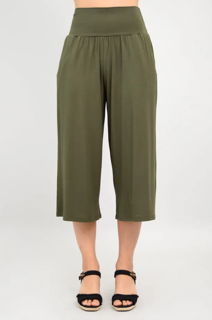 Gaylene Capri, Khaki, Bamboo