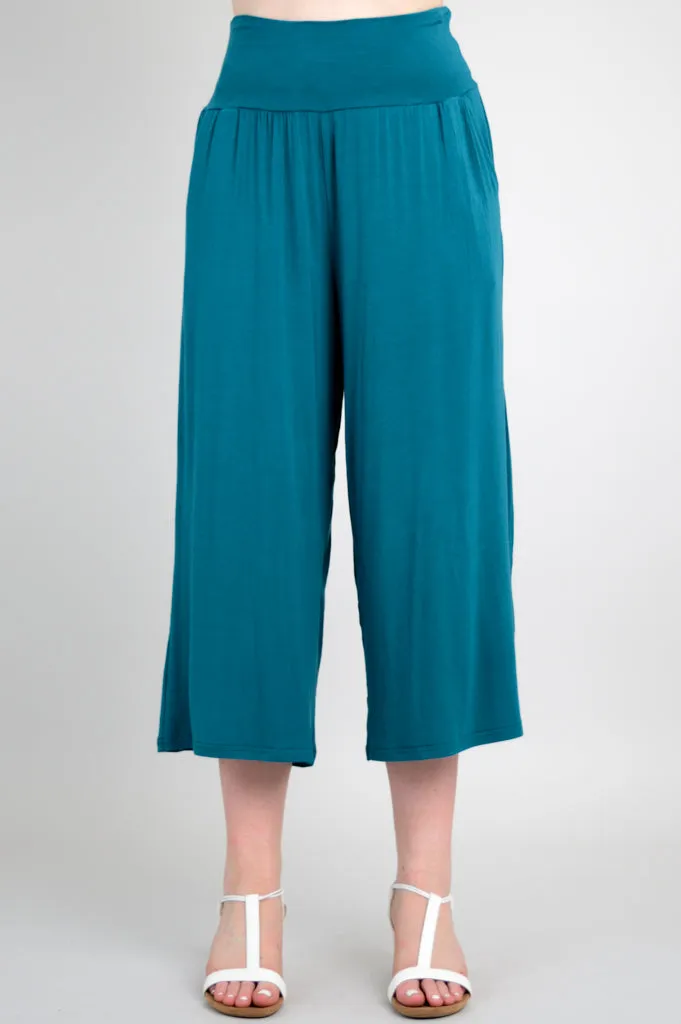 Gaylene Capri, Teal, Bamboo