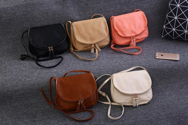 Hot Sale Tassel Women bag Leather Handbags Cross Body Shoulder Bags Fashion Messenger Bag 5 Colors Available Bolsas femininas