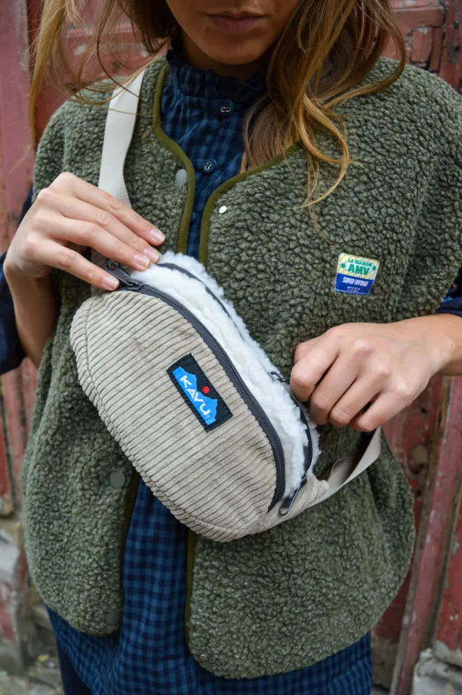 Kavu Snuggy Spectator Pebble Beach Bag