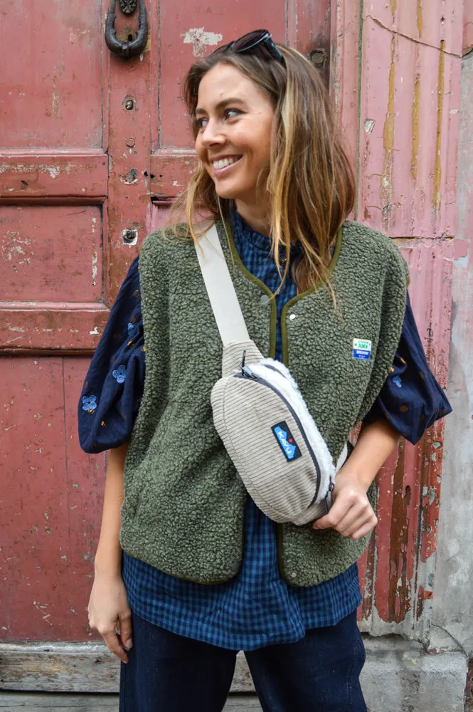 Kavu Snuggy Spectator Pebble Beach Bag