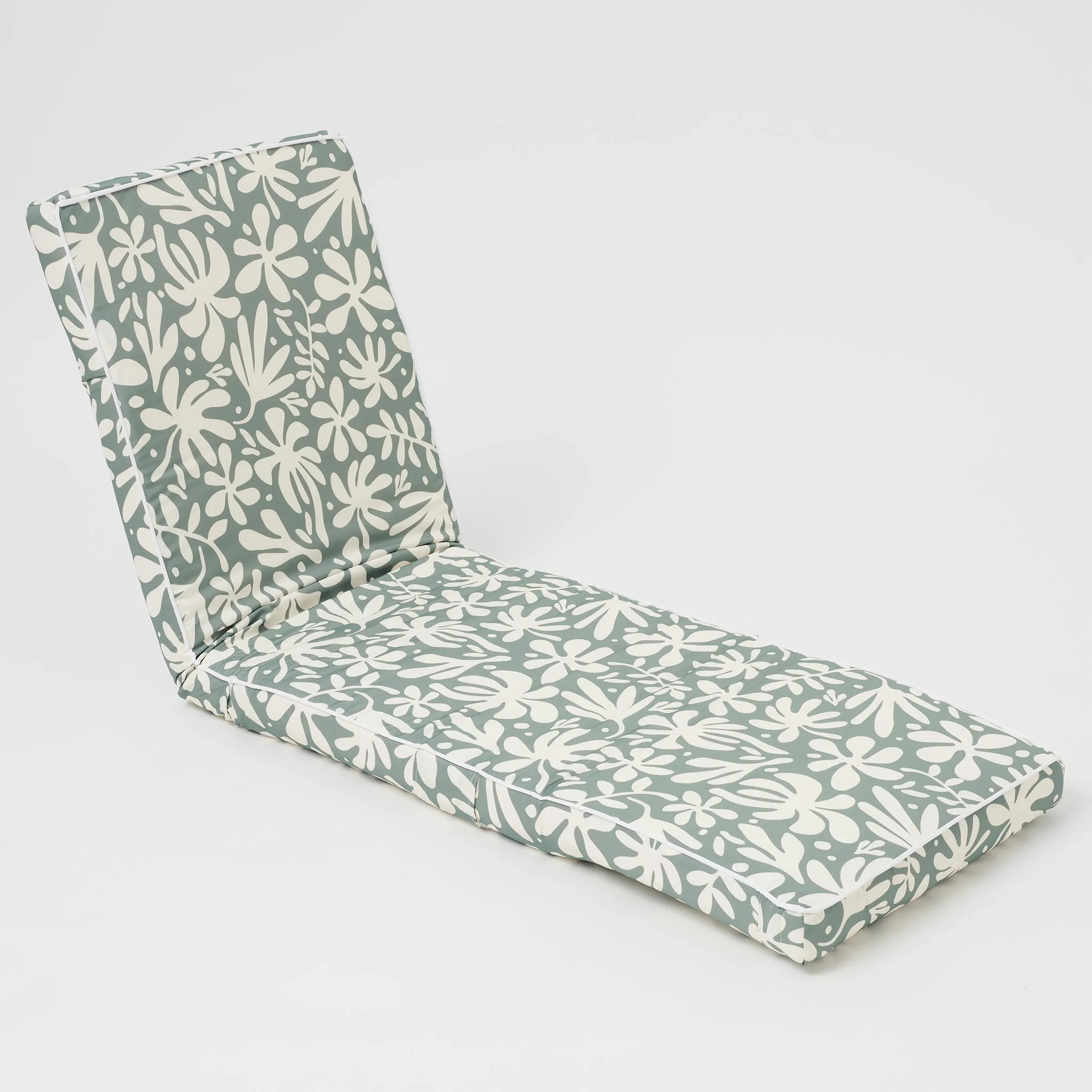 Luxe Lounger Chair | The Vacay Olive