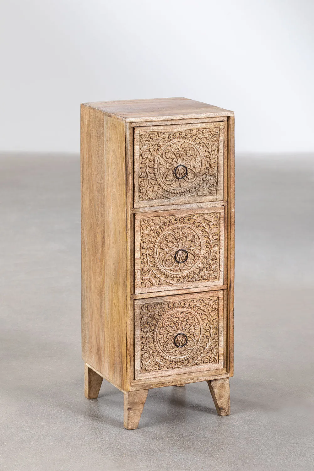 Mango Wood Chest of Drawers : Ample Storage with Timeless Charm