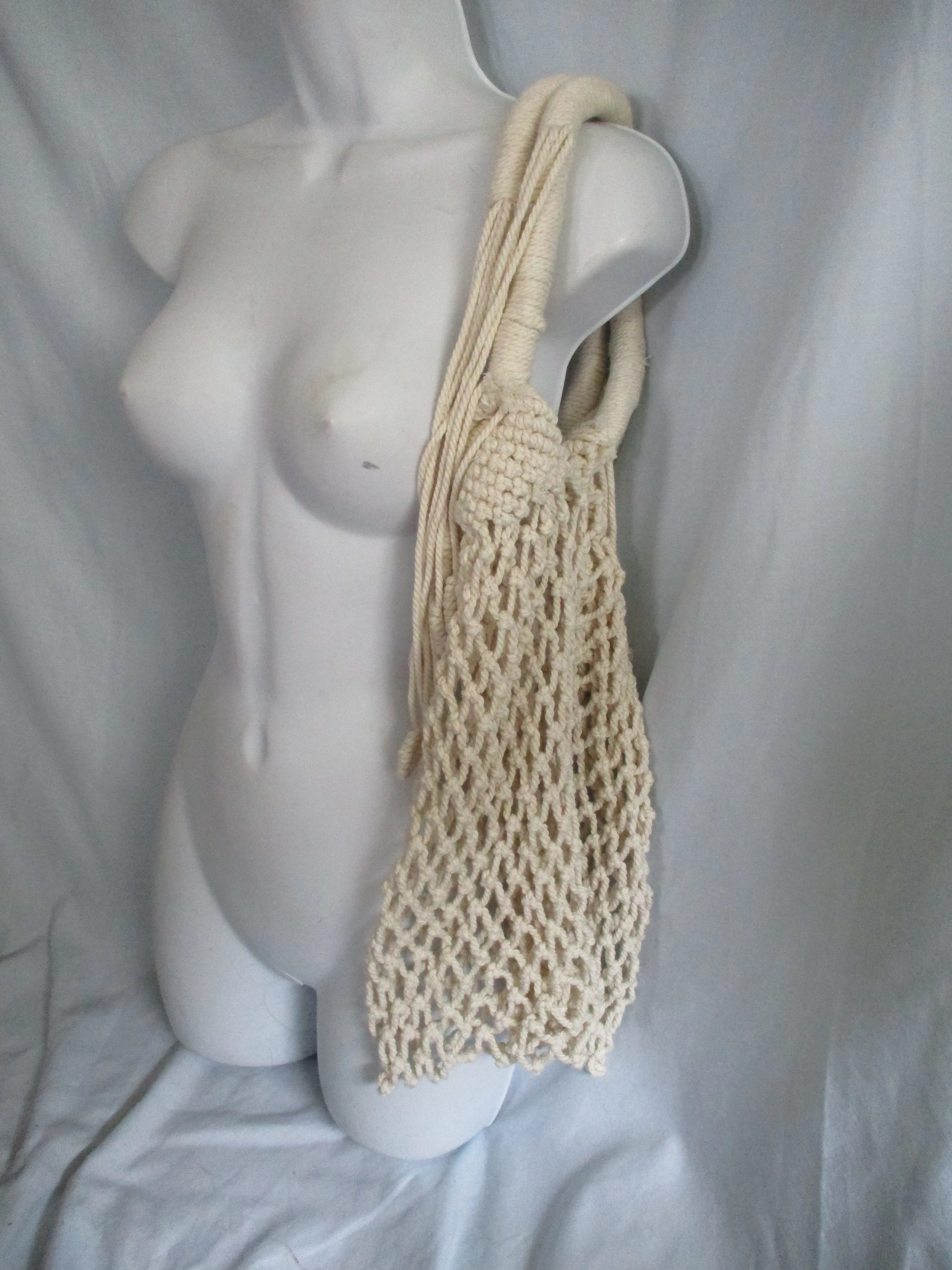 NEW Handmade macrame crochet fringe crossbody bag purse CREME WHITE