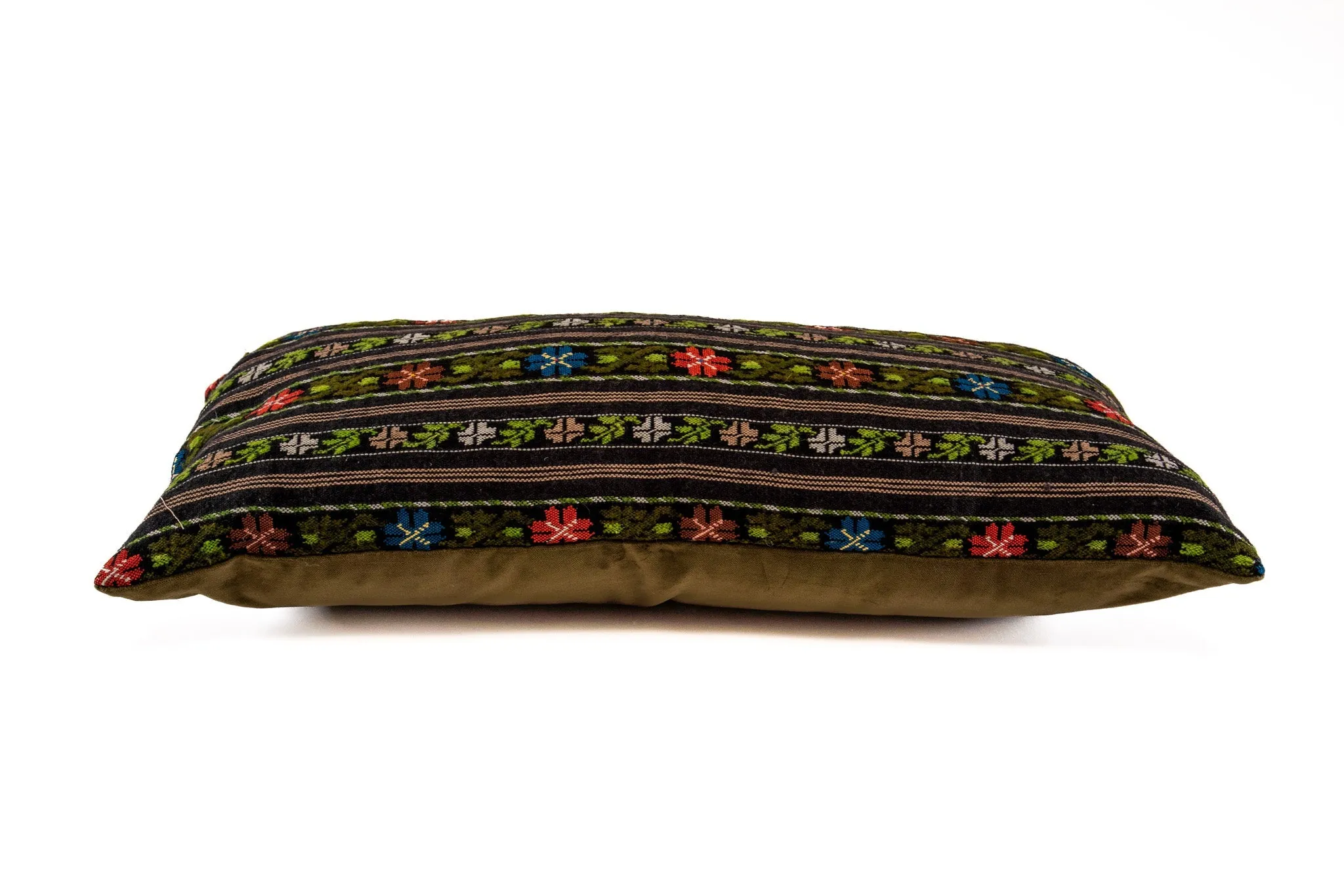 Pillow: Artifact textile, handwoven in Romania - P408