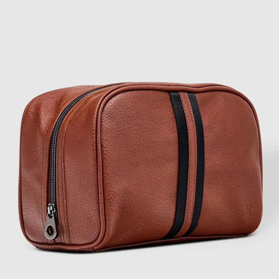 Sinatra Mens Large Wash Bag | Tan