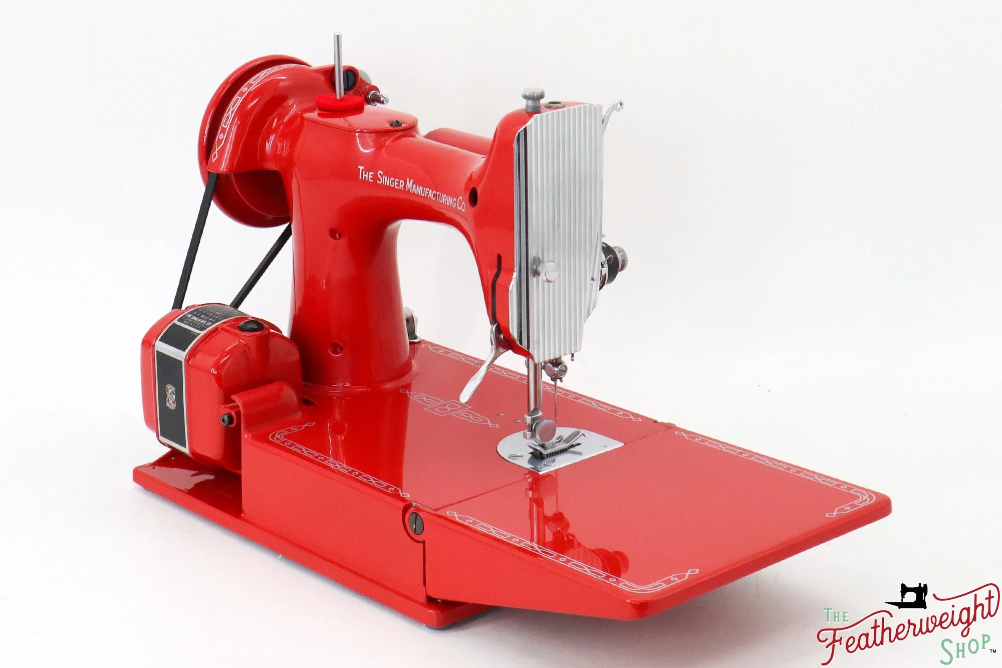 Singer Featherweight 221, AM17209* - Fully Restored in Liberty Red