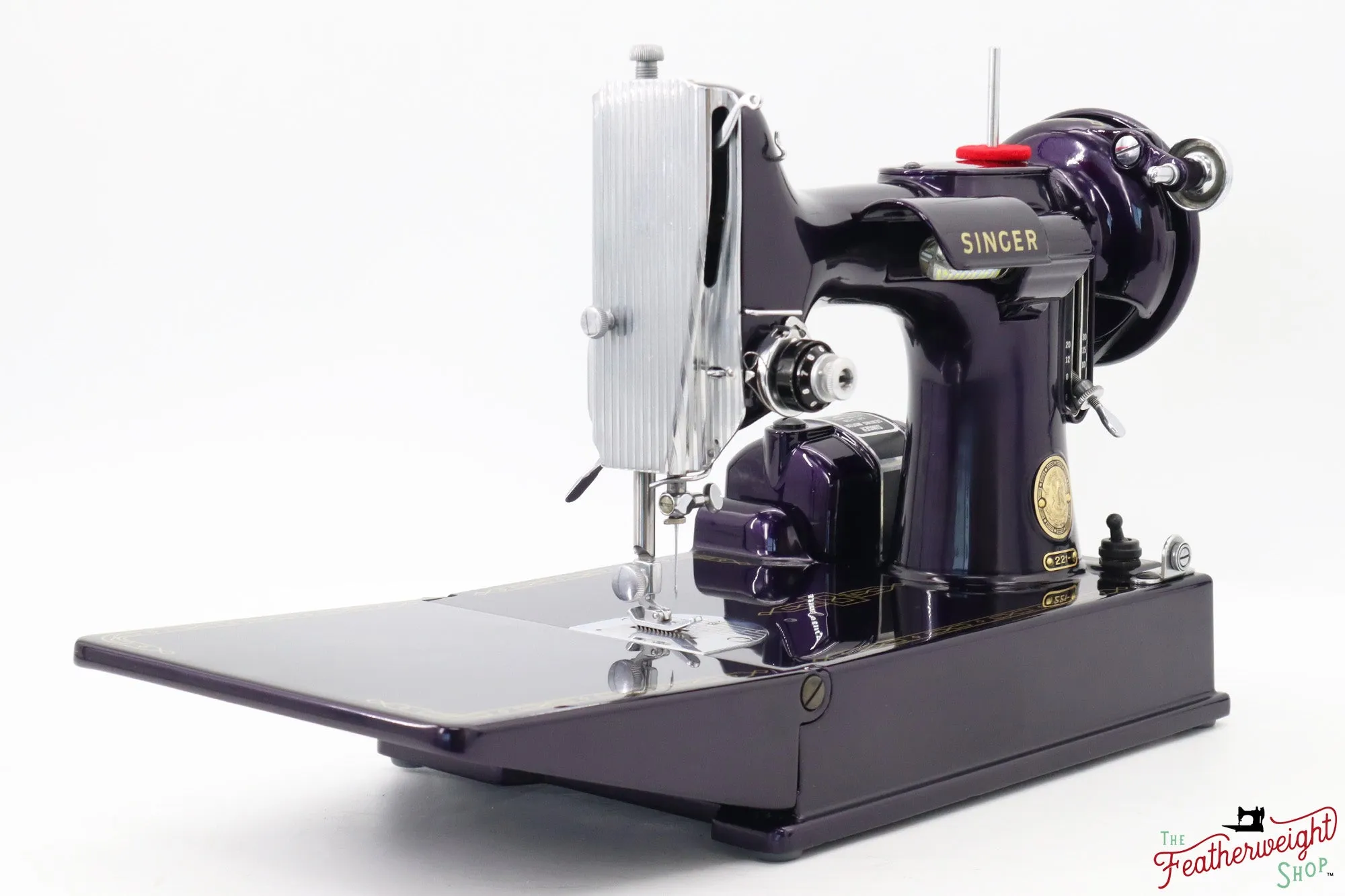 Singer Featherweight 221, AM180*** - Fully Restored in Black Iris