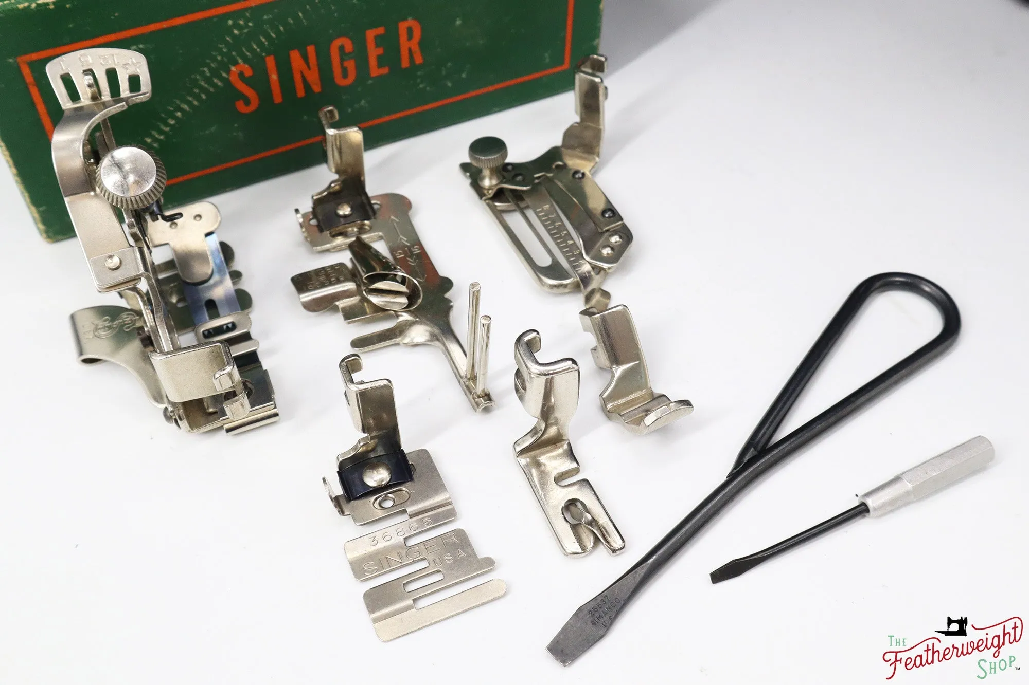 Singer Featherweight 221, AM180*** - Fully Restored in Black Iris