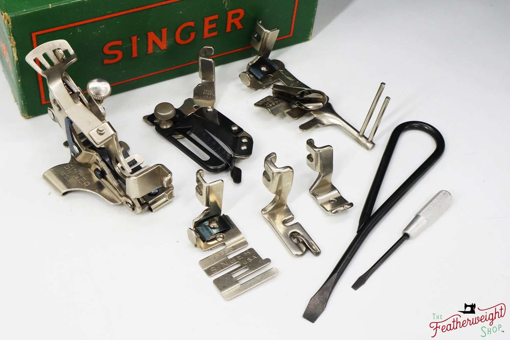 Singer Featherweight 221 Sewing Machine, AM151*** - 1955