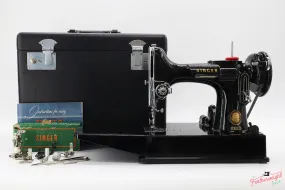 Singer Featherweight 221 Sewing Machine, AM156***