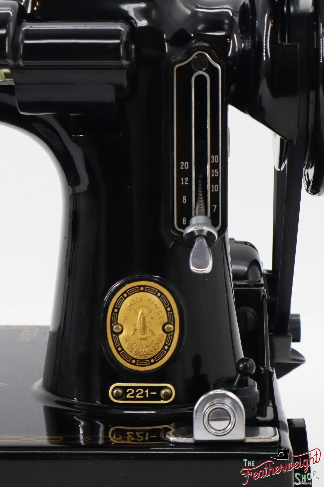 Singer Featherweight 221 Sewing Machine, AM164*** - 1955