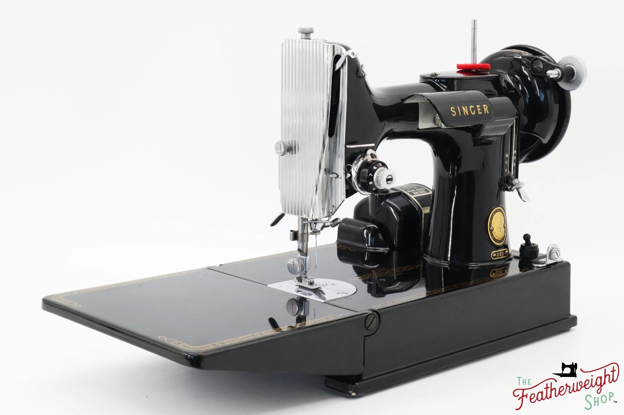 Singer Featherweight 221 Sewing Machine, AM185*** - 1955