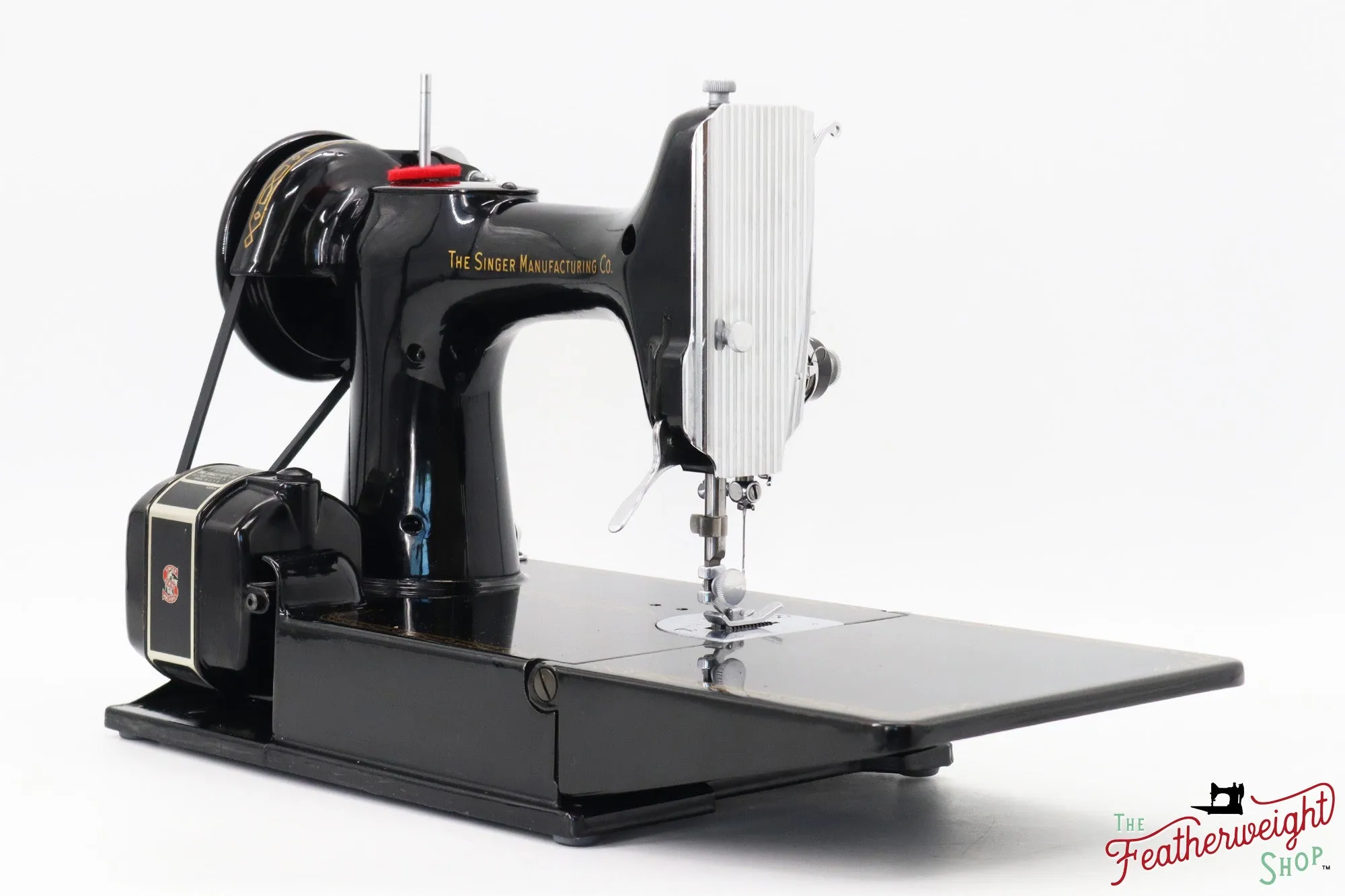 Singer Featherweight 221 Sewing Machine, AM185*** - 1955