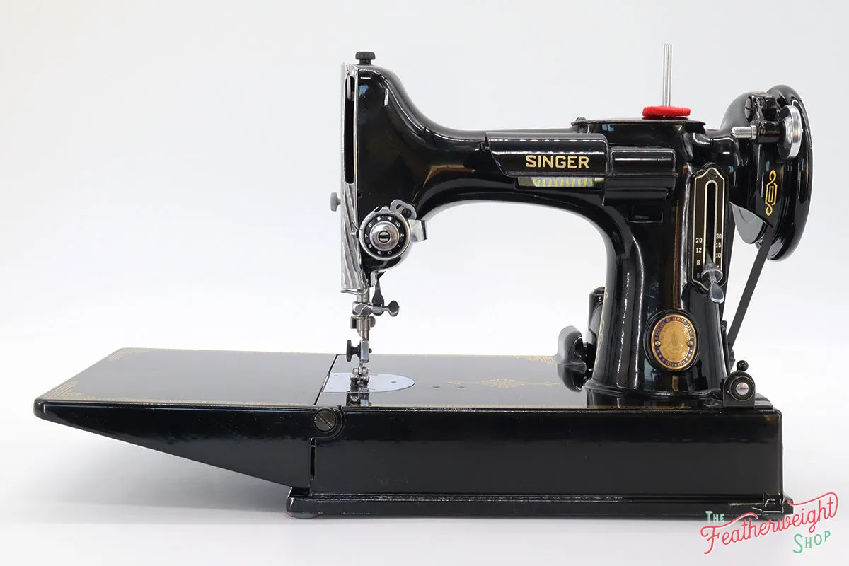 Singer Featherweight 221 Sewing Machine, Centennial: AK094***