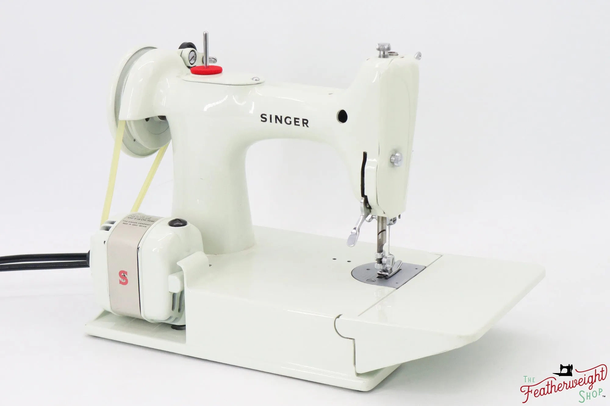 Singer Featherweight 221 Sewing Machine, WHITE - EV978***