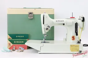 Singer Featherweight 221 Sewing Machine, WHITE - EV98939*