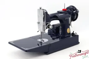 Singer Featherweight 221K - EE574*** - Fully Restored in Navy