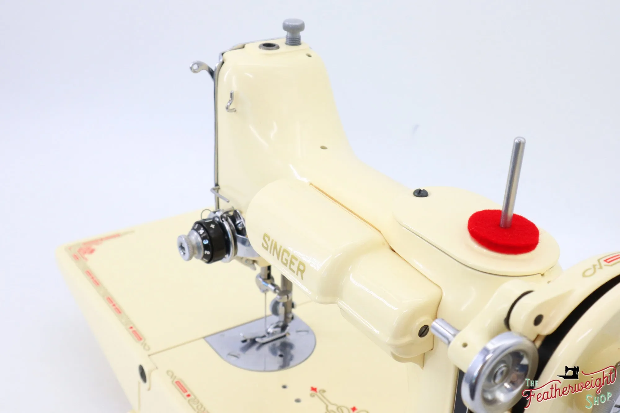 Singer Featherweight 221K, EH890*** - Fully Restored in Sugar Cookie