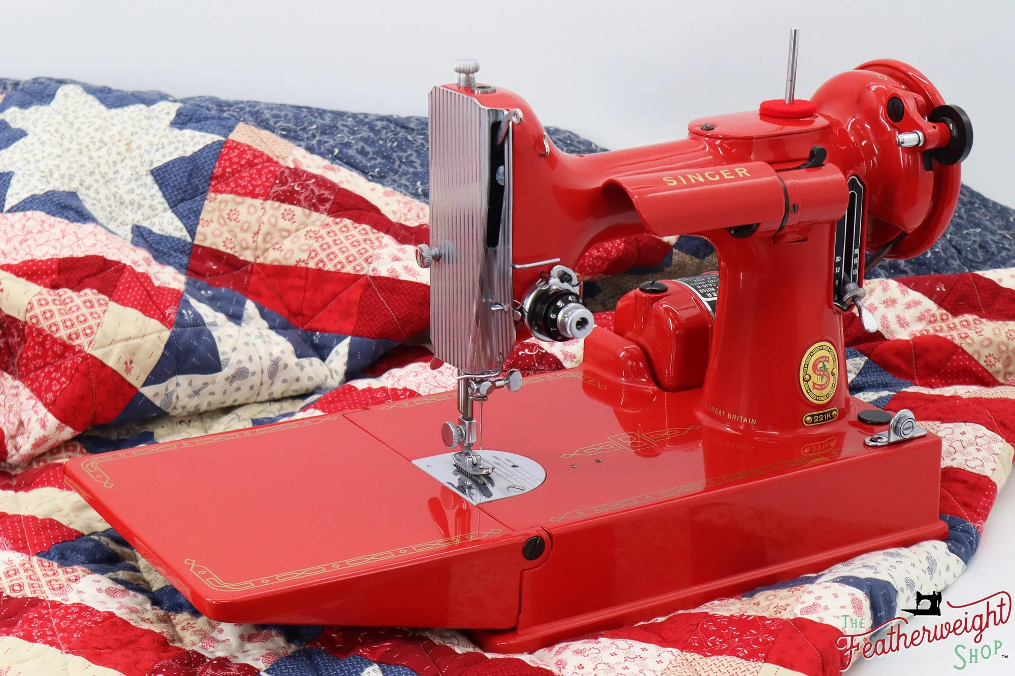 Singer Featherweight 221K, Red 'S', ES6519** - Fully Restored in Liberty Red