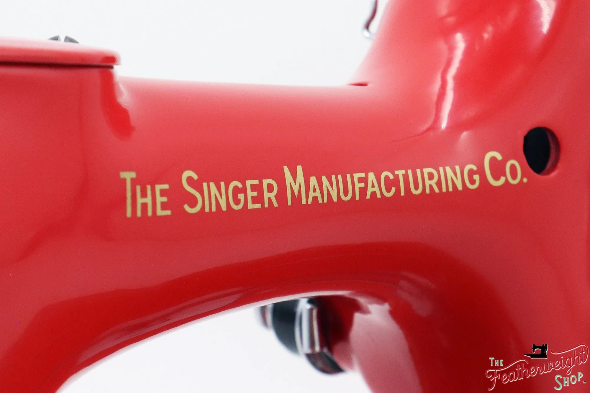 Singer Featherweight 221K, Red 'S', ES6519** - Fully Restored in Liberty Red