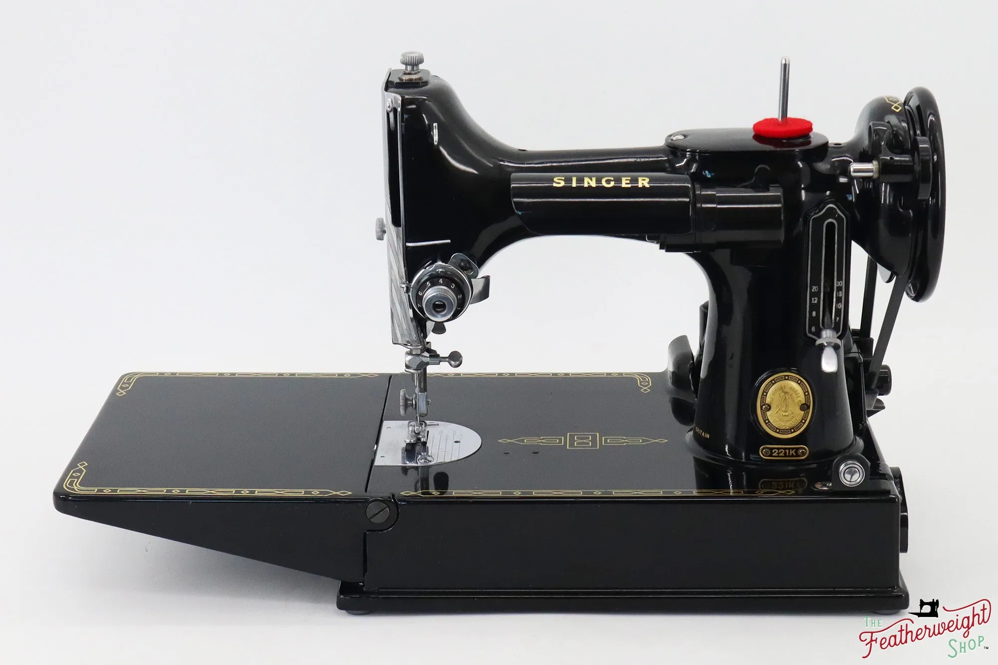 Singer Featherweight 221K Sewing Machine, 1956 - EL538***