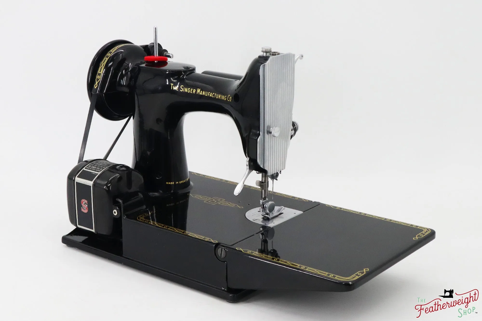 Singer Featherweight 221K Sewing Machine, 1957 - EM0166**