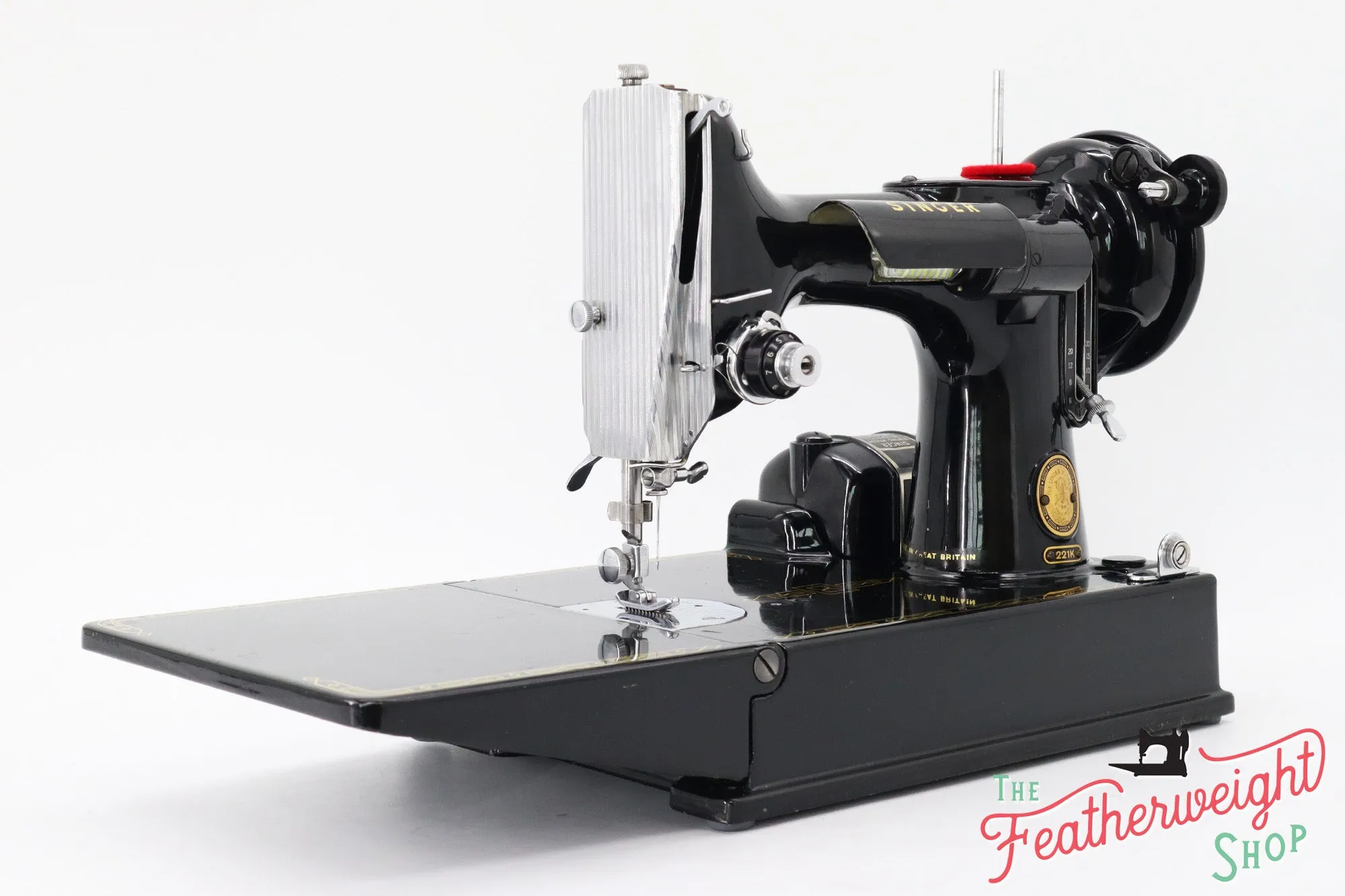 Singer Featherweight 221K Sewing Machine, 1957 - EM016***