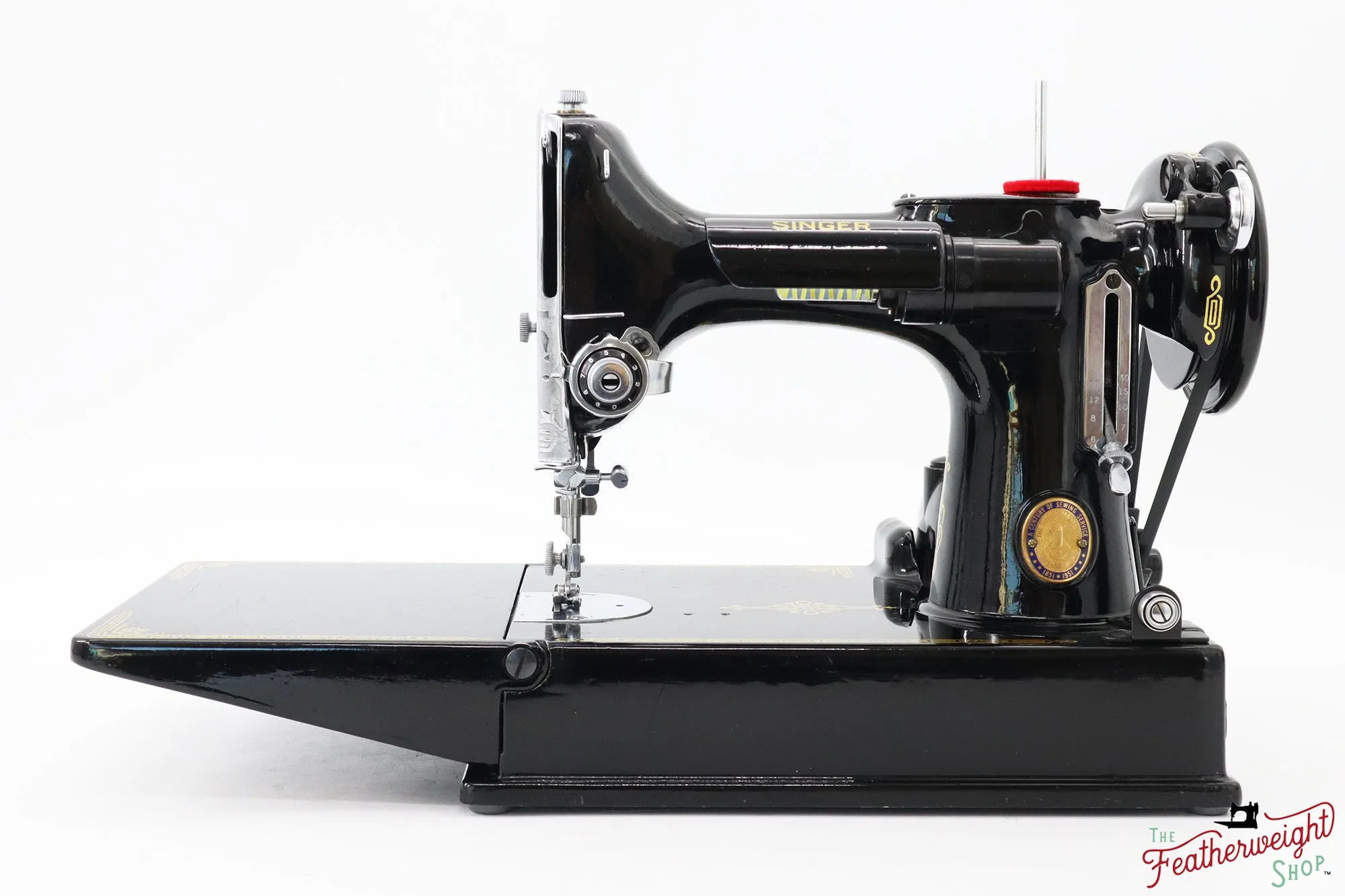 Singer Featherweight 221K Sewing Machine, Centennial: EG4352**