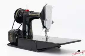 Singer Featherweight 221K Sewing Machine, EE858*** - 1948