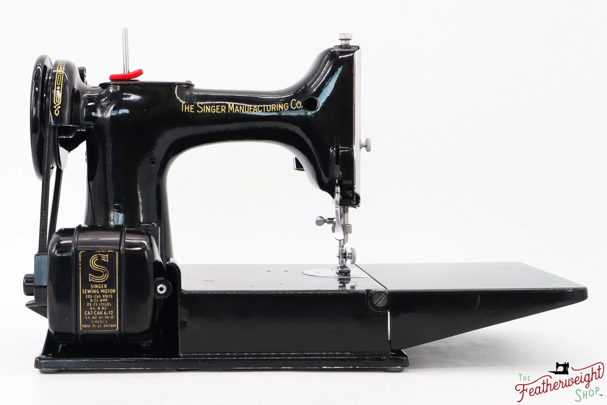 Singer Featherweight 221K Sewing Machine, EE858*** - 1948