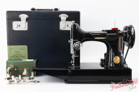 Singer Featherweight 221K Sewing Machine, EF159***