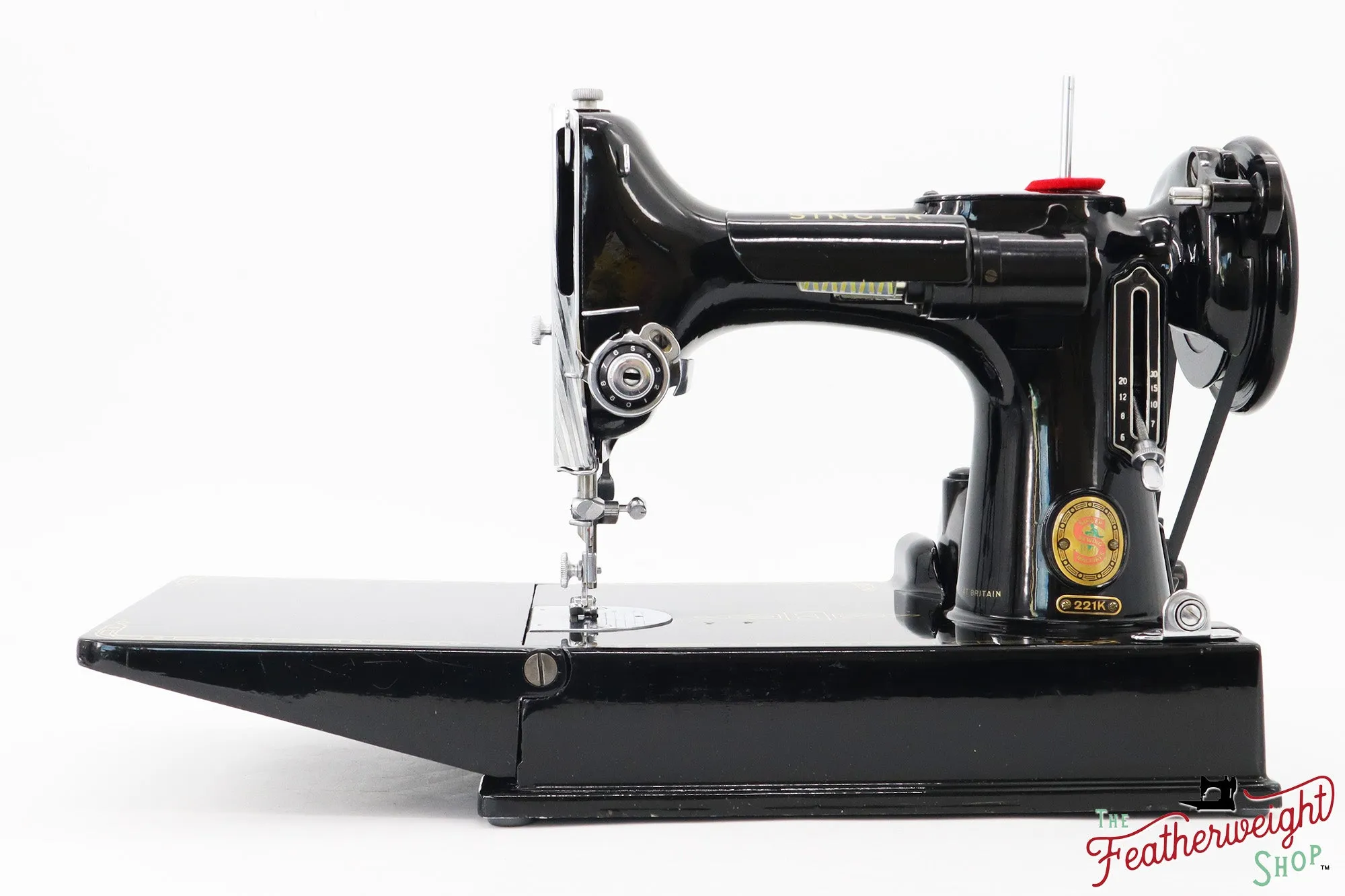 Singer Featherweight 221K Sewing Machine, RED "S" - ES171***