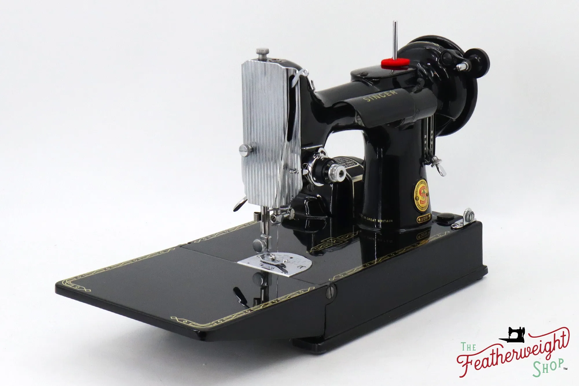 Singer Featherweight 221K Sewing Machine, RED "S" - ES648***