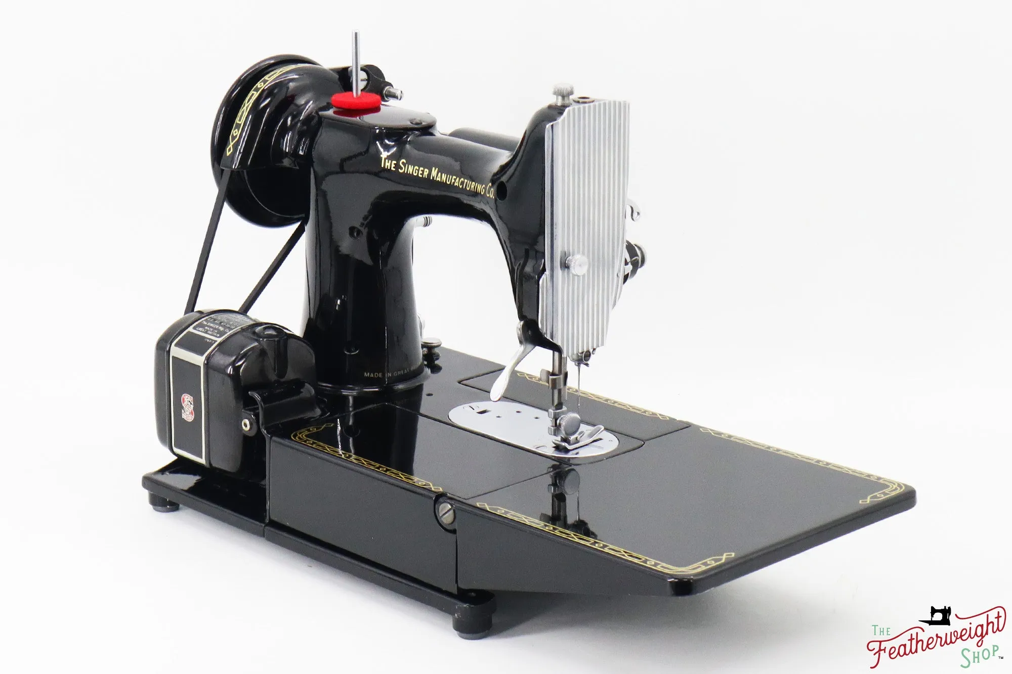 Singer Featherweight 222K Sewing Machine - EM9585**, 1957