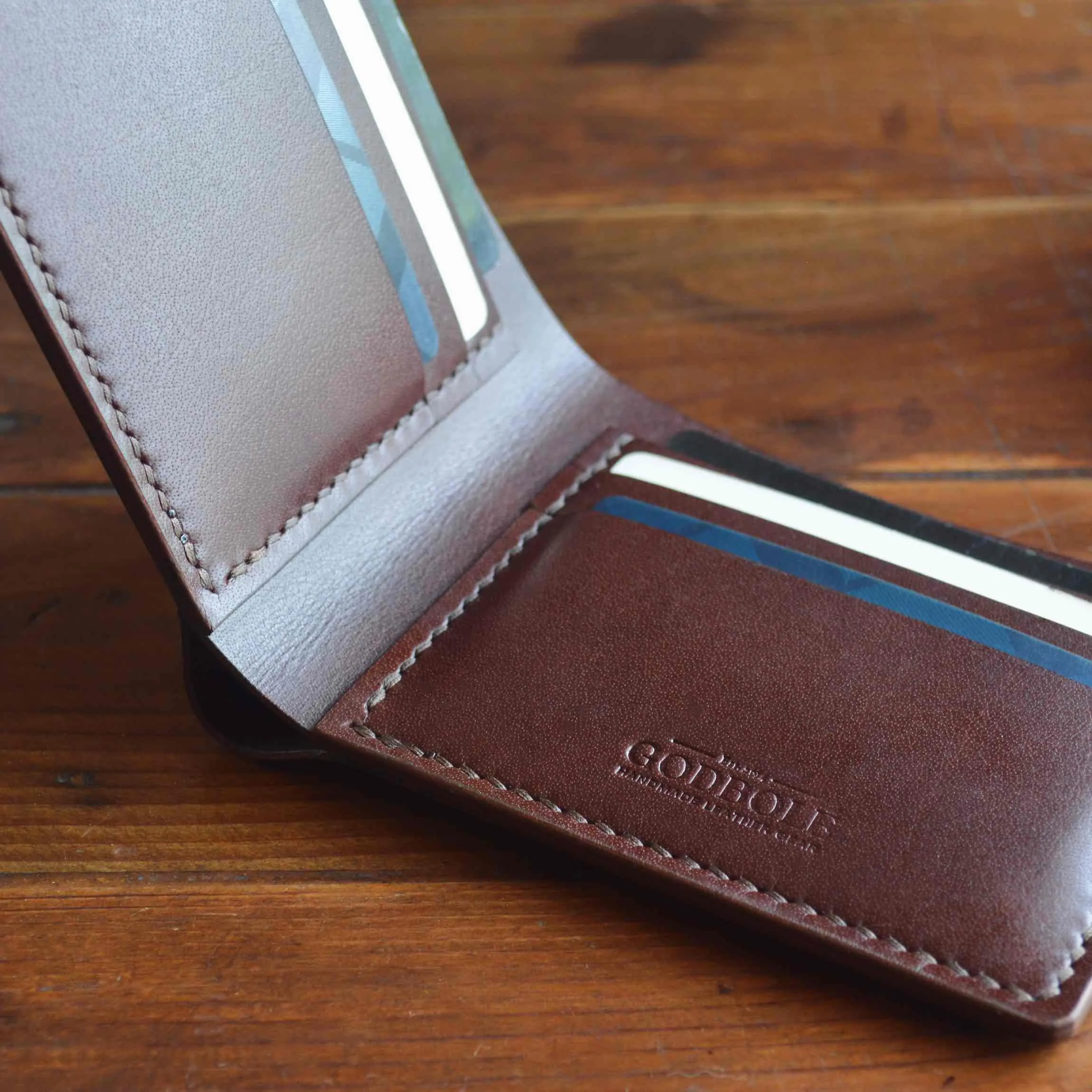 Slim Classic Wallet - Mahogany