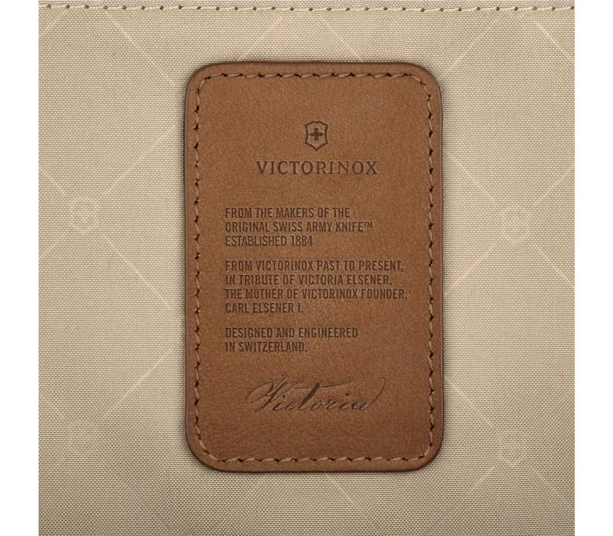 Victoria Signature Beauty Case - Black